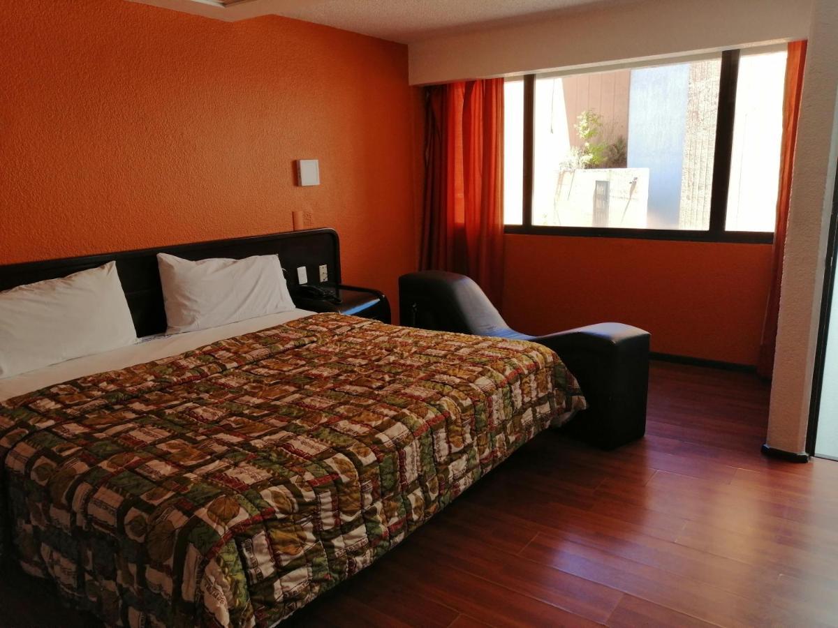 Motel Oasis Mexico Tlalnepantla  Bagian luar foto
