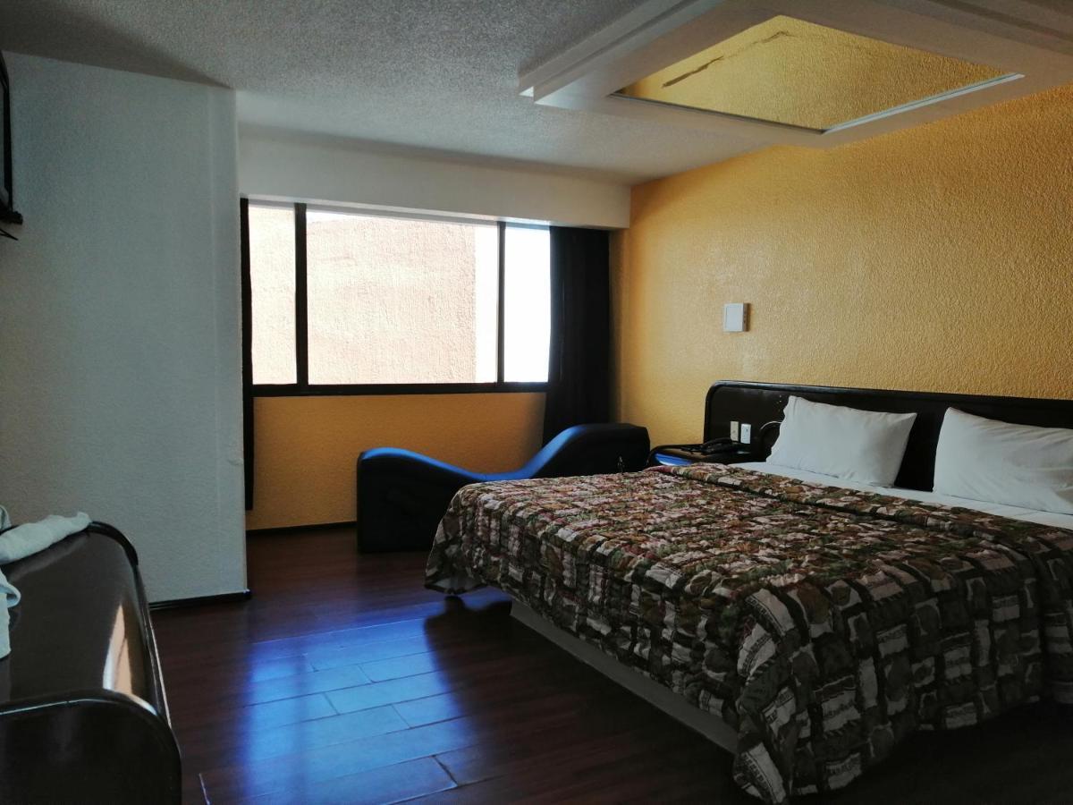 Motel Oasis Mexico Tlalnepantla  Bagian luar foto